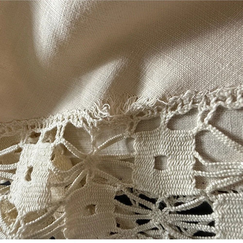 Vintage Oval Linen Tablecloth Crochet Lace Trim Cream Beige 39x42 Inch